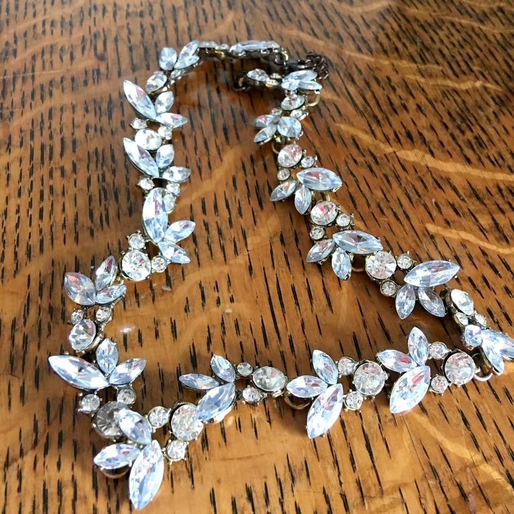 Statement piece choker with large rhinestones